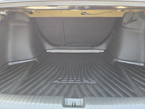Used 2025 Honda Accord Sport image 28