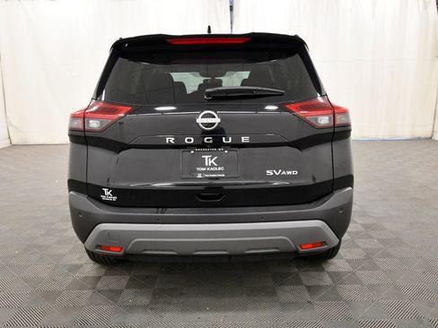 Used 2023 Nissan Rogue SV AWD/4WD image 6