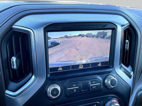 Used 2021 GMC Sierra 1500 SLT w/ SLT Convenience Package AWD/4WD image 26