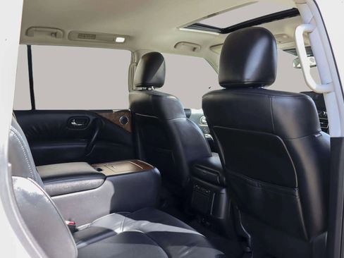Used 2021 Nissan Armada SL w/ Captain's Chairs Package image 32