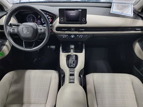 Certified 2023 Honda HR-V LX image 16