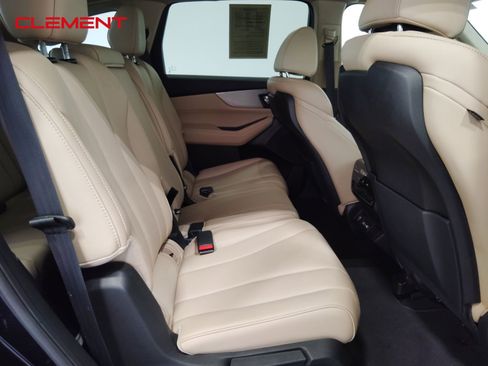 Used 2022 Acura MDX SH-AWD image 37