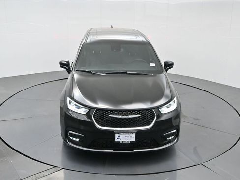 New 2026 Chrysler Pacifica Select image 47