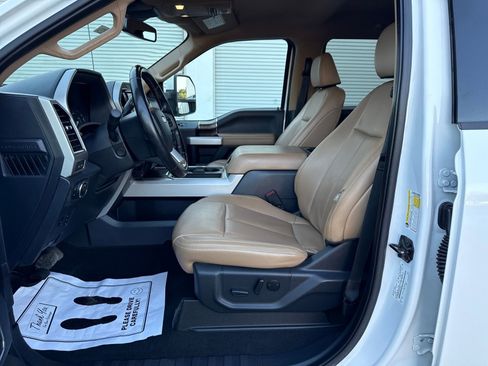 Used 2022 Ford F250 Lariat w/ Lariat Ultimate Package image 9