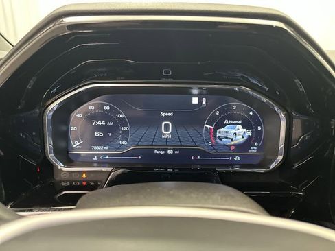 Used 2023 GMC Sierra 1500 SLT w/ SLT Premium Package image 13