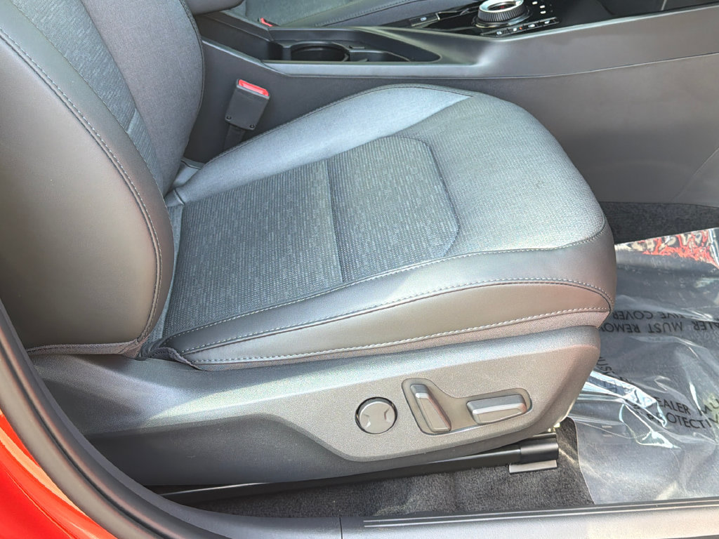 Used 2023 Kia Niro Wave w/ Wave Preserve Package FWD image 14