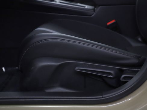 Used 2025 Honda Civic Sport image 21