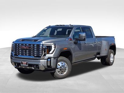 New 2026 GMC Sierra 3500 Denali w/ Denali Reserve Package