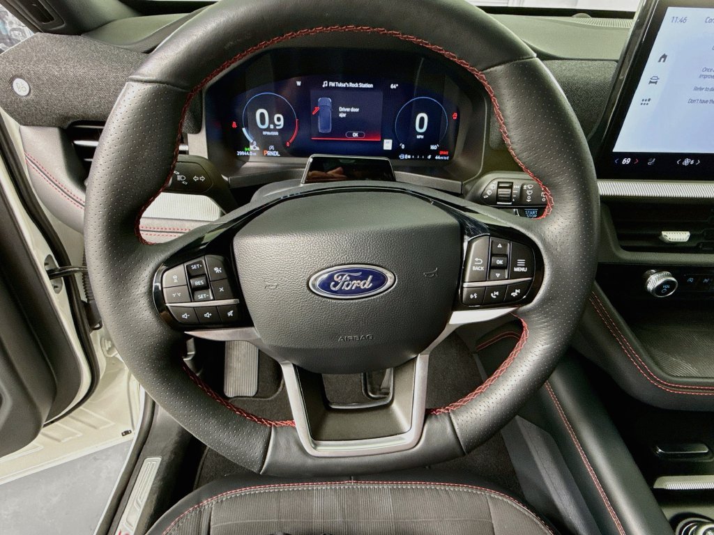 Used 2025 Ford Explorer ST-Line RWD image 22