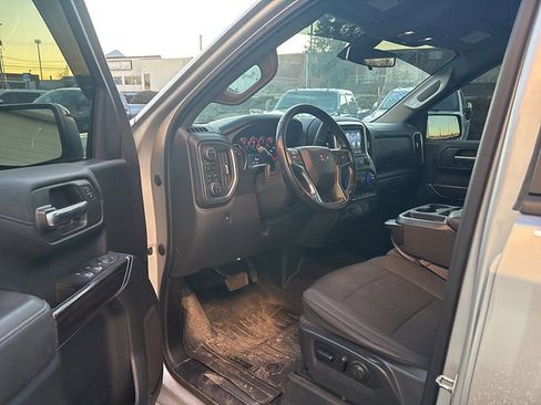 Used 2020 Chevrolet Silverado 1500 RST w/ All-Star Edition image 9