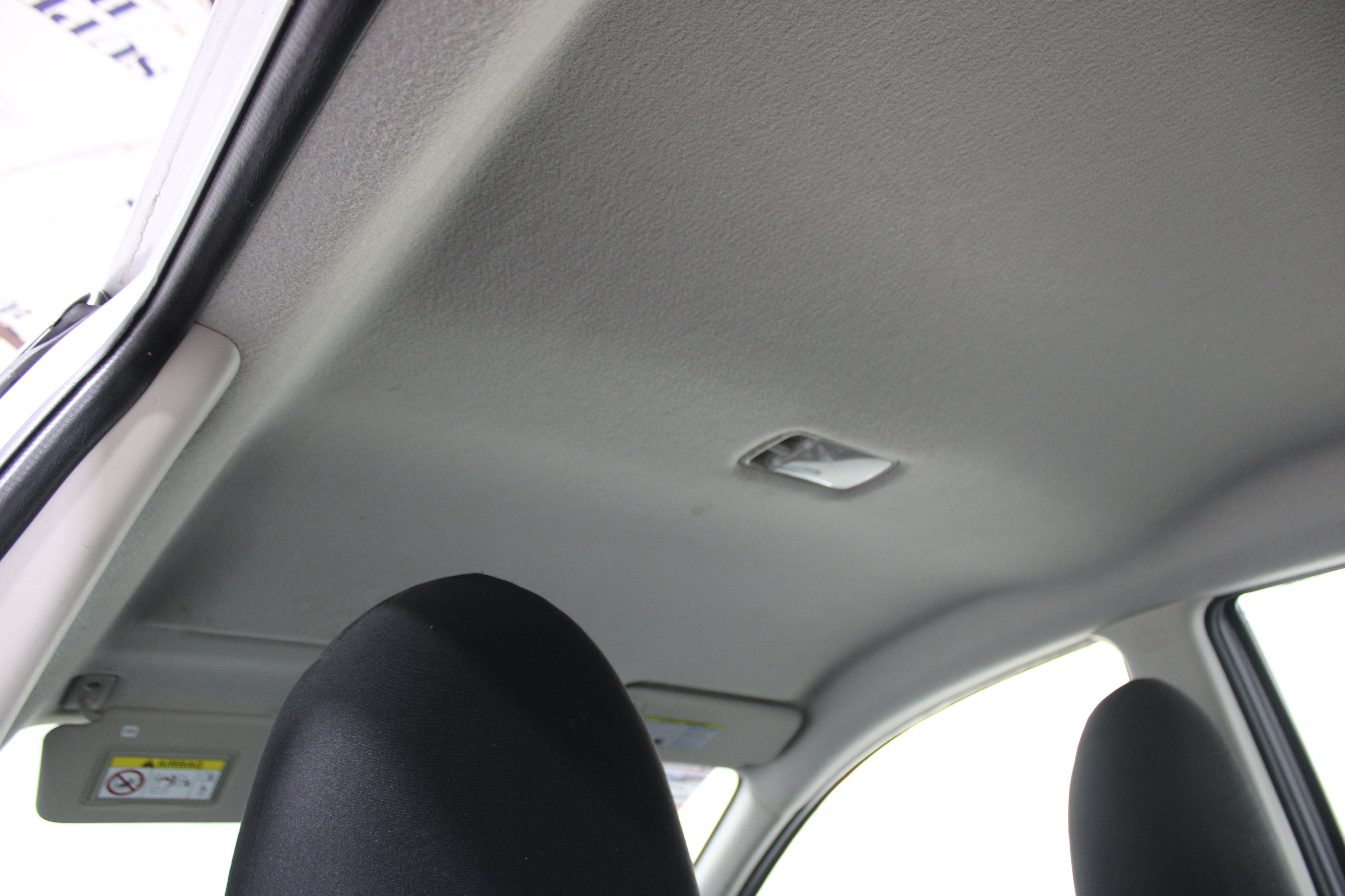 Used 2014 Nissan Versa S Plus FWD image 22
