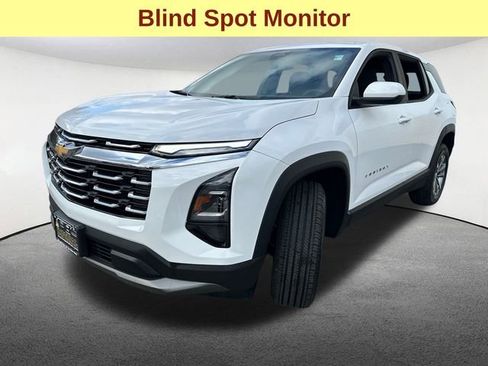 Used 2025 Chevrolet Equinox LT image 5