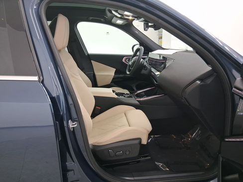 New 2026 BMW X3 xDrive30 w/ Premium Package image 31