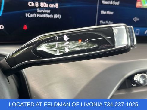 Used 2026 Cadillac Vistiq Sport w/ LPO, Floor Liner Package AWD/4WD image 16