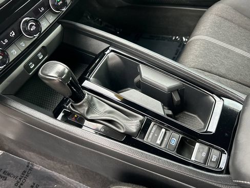 Used 2023 Honda Accord Sport image 14