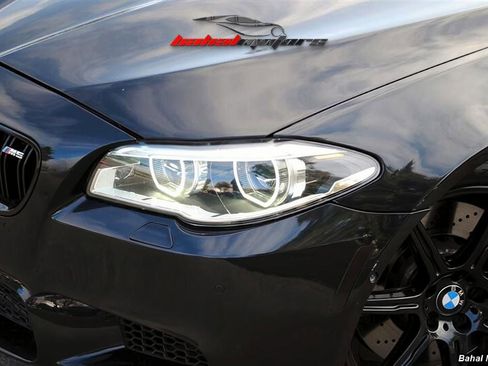 Used 2014 BMW M5 image 4