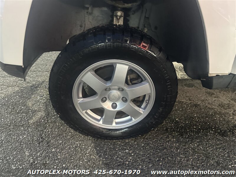 Used 2008 Jeep Grand Cherokee Laredo RWD image 28