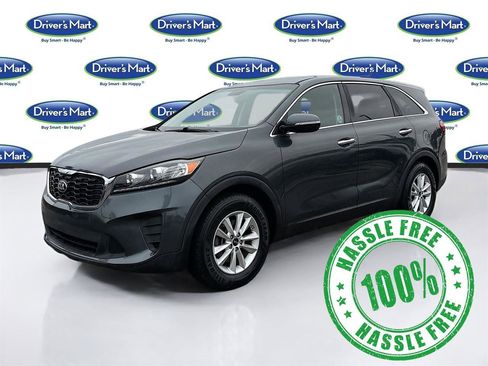 Used 2020 Kia Sorento LX image 3