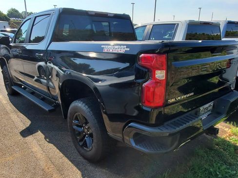 Used 2021 Chevrolet Silverado 1500 LT Trail Boss w/ Convenience Package II AWD/4WD image 8