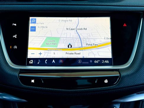 Used 2024 Cadillac XT5 Premium Luxury w/ Technology Package image 16