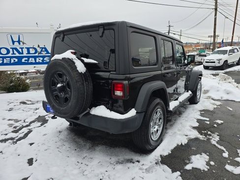 Used 2020 Jeep Wrangler Unlimited Sport image 6
