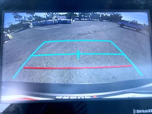 Used 2024 Toyota Camry SE image 25