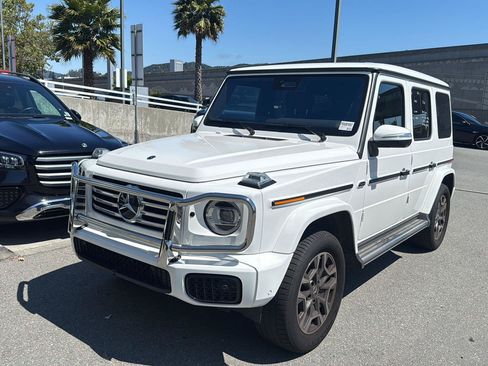 Used 2025 Mercedes-Benz G 550 image 1
