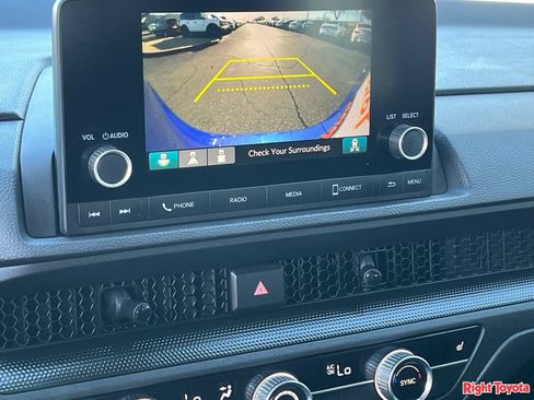 Used 2025 Honda CR-V EX image 28