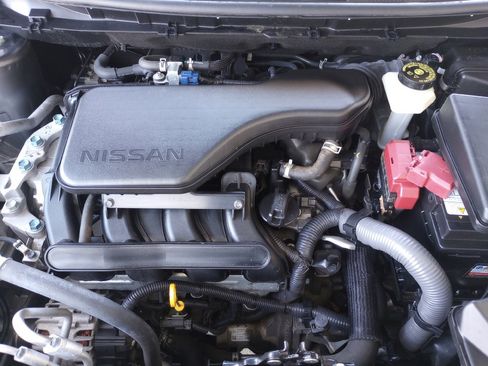 Used 2020 Nissan Rogue Sport SV image 20