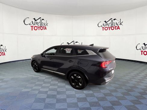 Used 2026 Kia Sportage LX FWD image 8