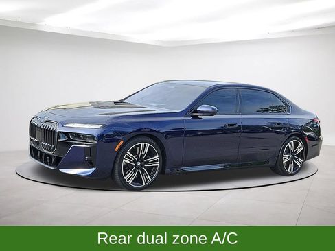 Used 2026 BMW 760i xDrive w/ Executive Package AWD/4WD image 3
