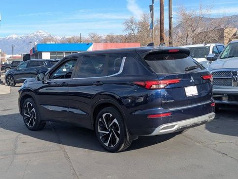Used 2024 Mitsubishi Outlander SE image 6