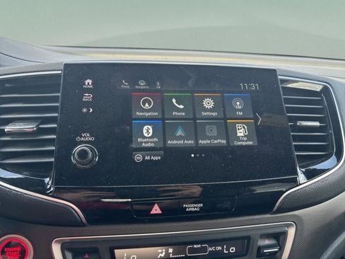 Used 2022 Honda Pilot TrailSport image 17