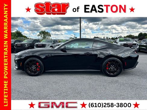 Used 2024 Ford Mustang GT Premium w/ GT Performance Package image 6