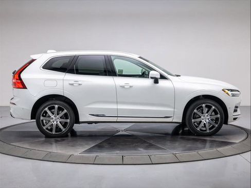 Used 2021 Volvo XC60 T8 Inscription w/ Advanced Package image 6