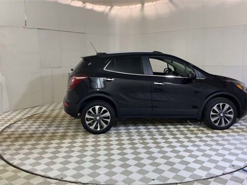 Used 2022 Buick Encore Preferred w/ Safety Package image 9