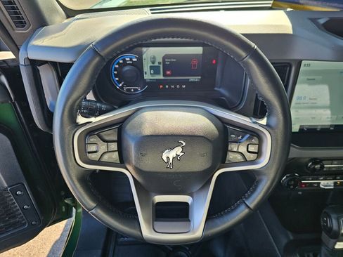Used 2024 Ford Bronco Black Diamond AWD/4WD image 19