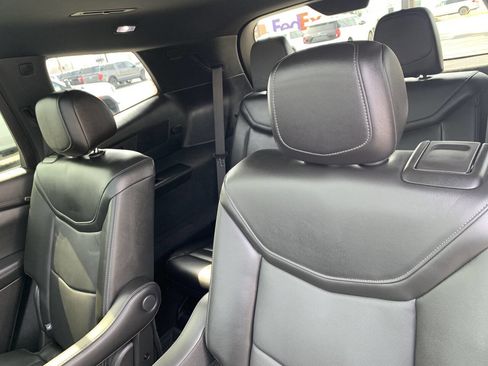 Used 2023 Cadillac XT6 Sport image 26