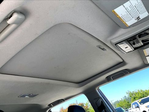 Used 2019 Toyota 4Runner Limited AWD/4WD image 13