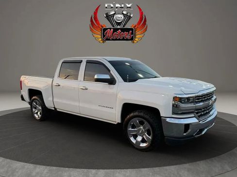 Used 2018 Chevrolet Silverado 1500 LTZ w/ Sport Package AWD/4WD image 7