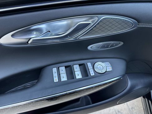 Used 2023 Genesis GV70 3.5T Sport w/ Sport Prestige Package image 19