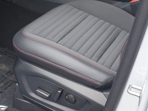 New 2026 Ford Explorer ST-Line w/ ST-Line Street Pack image 27