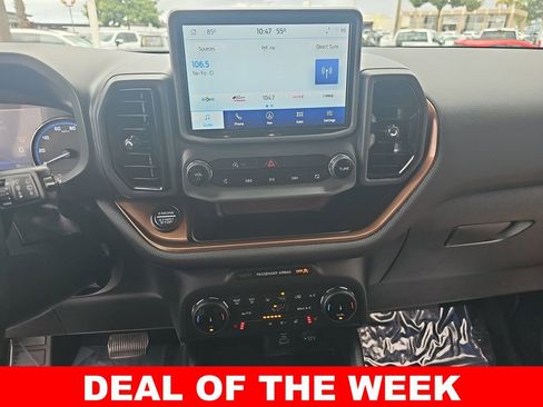 Used 2022 Ford Bronco Sport Outer Banks w/ Tech Package AWD/4WD image 19