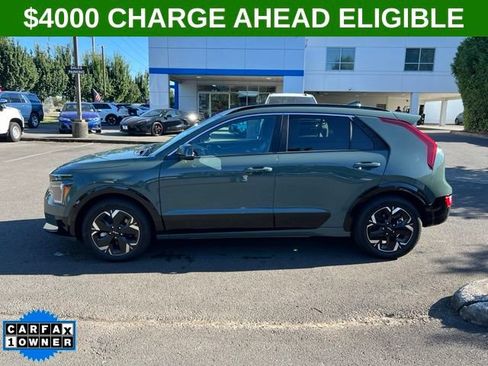 Used 2024 Kia Niro Wind w/ Wind Preserve Package FWD image 4