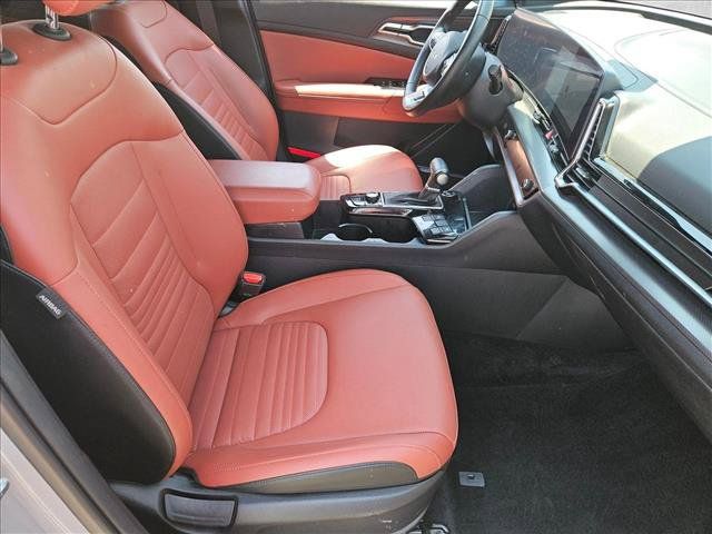 Used 2025 Kia Sportage SX FWD image 22