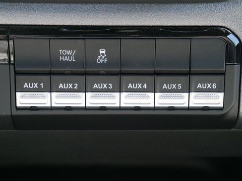 New 2024 RAM 3500 Tradesman image 18