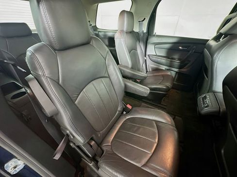 Used 2012 GMC Acadia Denali image 30