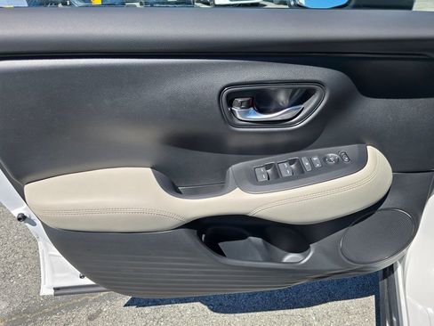 Used 2026 Honda HR-V LX image 20