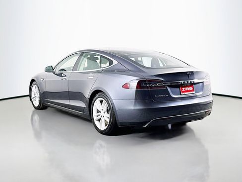 Used 2015 Tesla Model S 70D AWD/4WD image 3