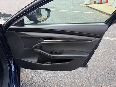 Used 2024 MAZDA MAZDA3 s FWD image 27